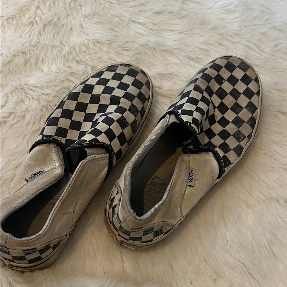 Vans Classic Checkerboard Slip-Ons in Black and Cream size 8 1/2